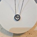 gunaikeio-atsalino-kolie-asimi-kosmima-online