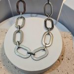 gunaikeio-atsalino-kolie-asimi-kosmima-online