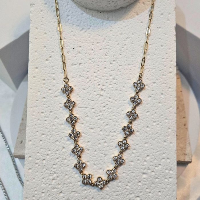 gunaikeio-atsalino-kolie-xryso-kosmima-online