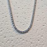 gunaikeio-atsalino-kolie-asimi-kosmima-online