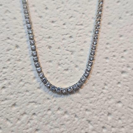 gunaikeio-atsalino-kolie-asimi-kosmima-online