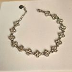 riviera-kolie-vraxioli-atsali-xriso-asimi-kosmima-online