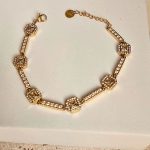riviera-kolie-vraxioli-atsali-xriso-asimi-kosmima-online