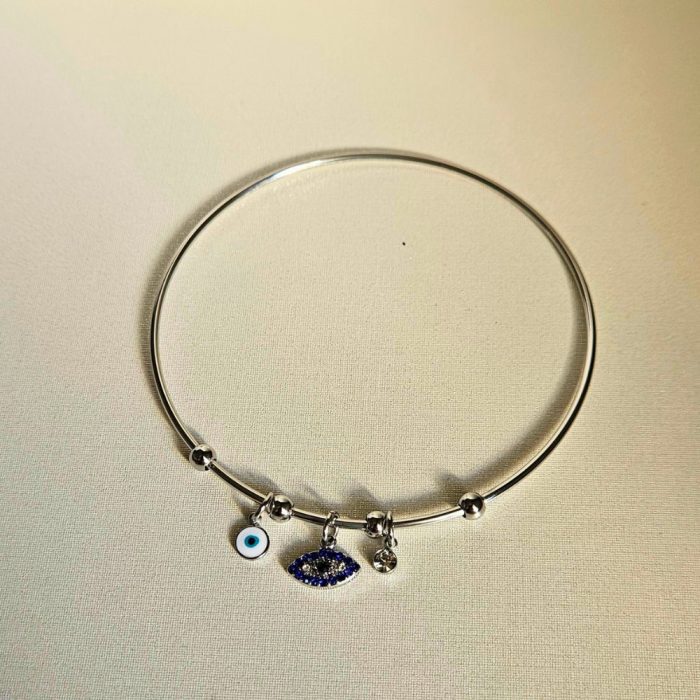 gunaikeio-vraxioli-cuff-asimi-atsali-charms-kremasta-kosmima-online