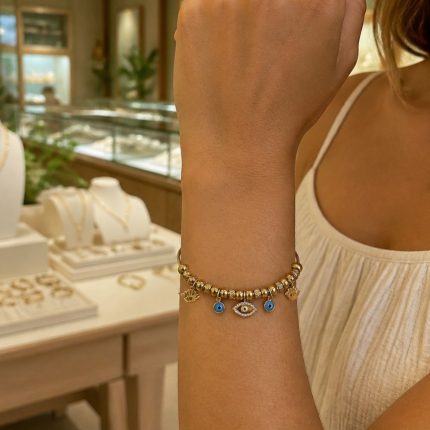 gunaikeia-vraxiolia-xriso-atsali-me-charms-cuff-ruthmizomena-kosmima-online
