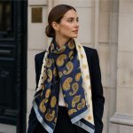 gunaikeia-mantilia-poluxrwma-kosmima-online